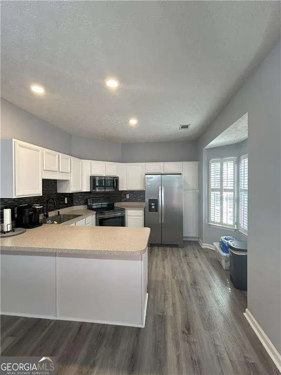 4711 Poplar Ridge Court