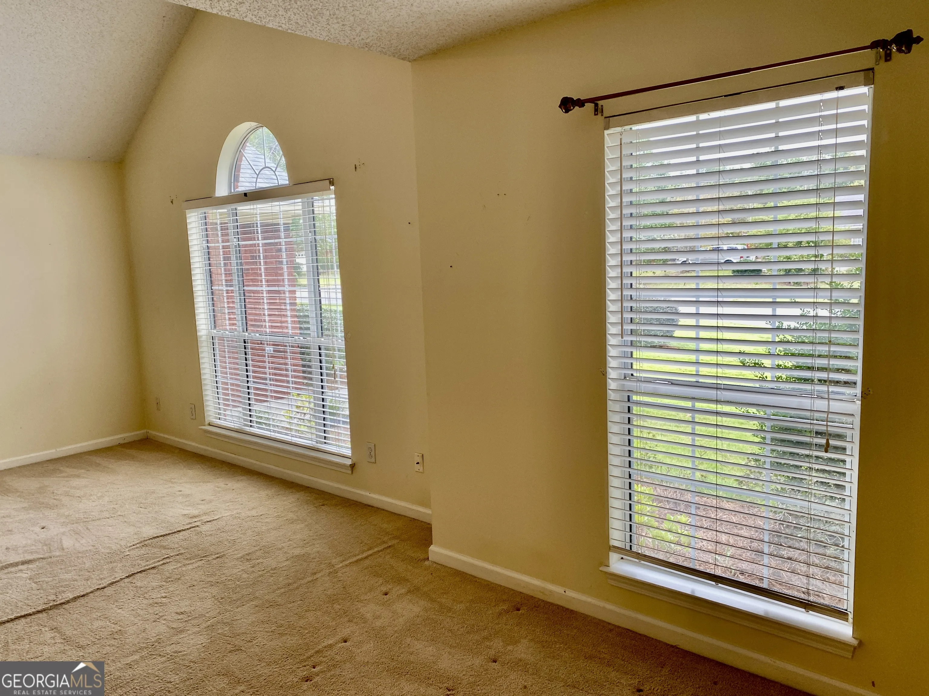 38 Boulder Drive NW