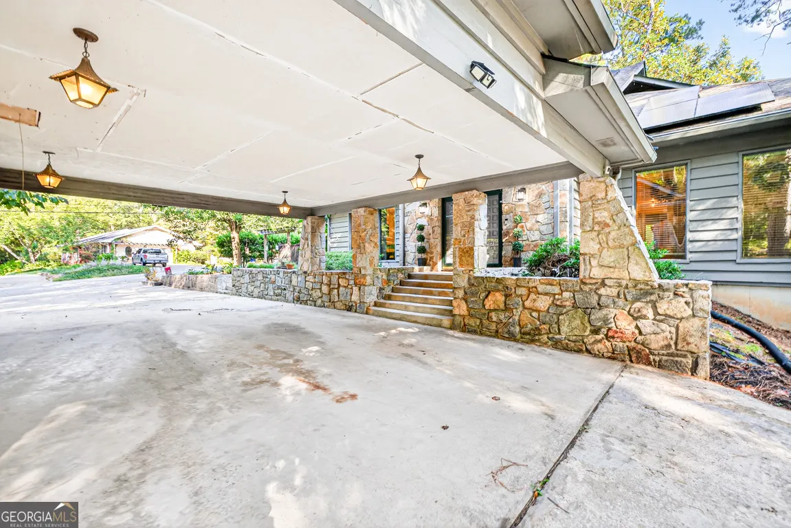 1190 Brookside Drive NE