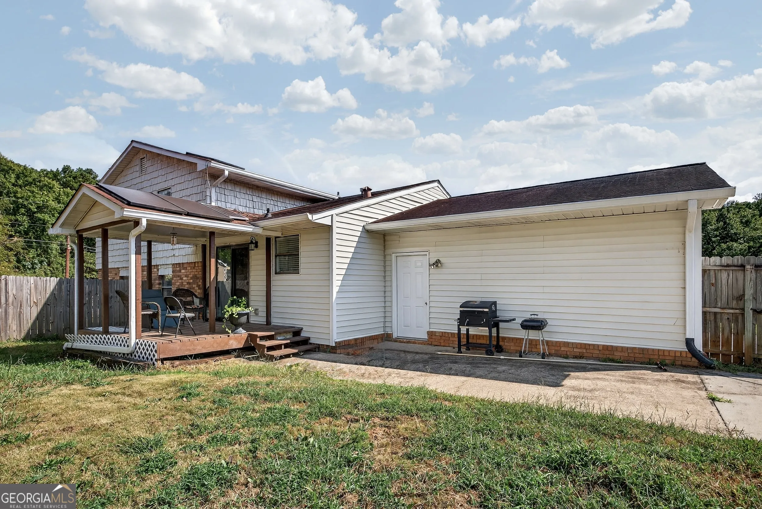 6139 Katherine Road