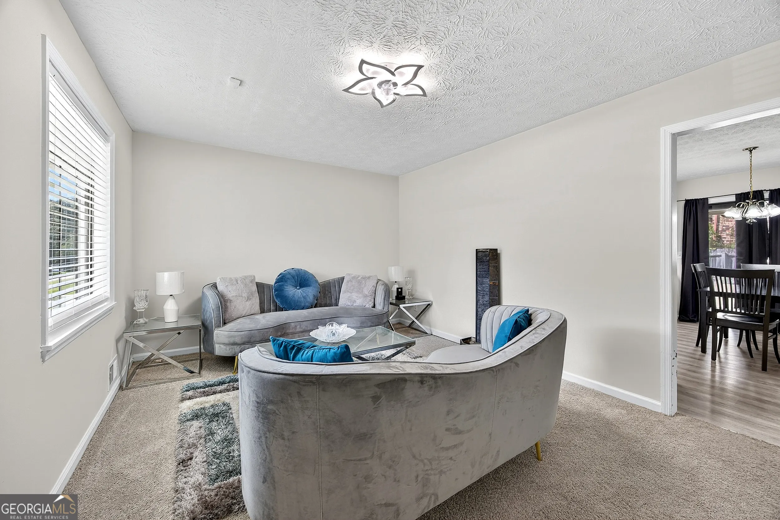 6139 Katherine Road