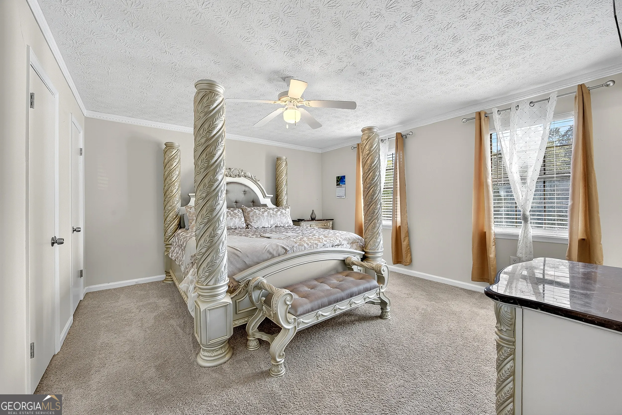 6139 Katherine Road