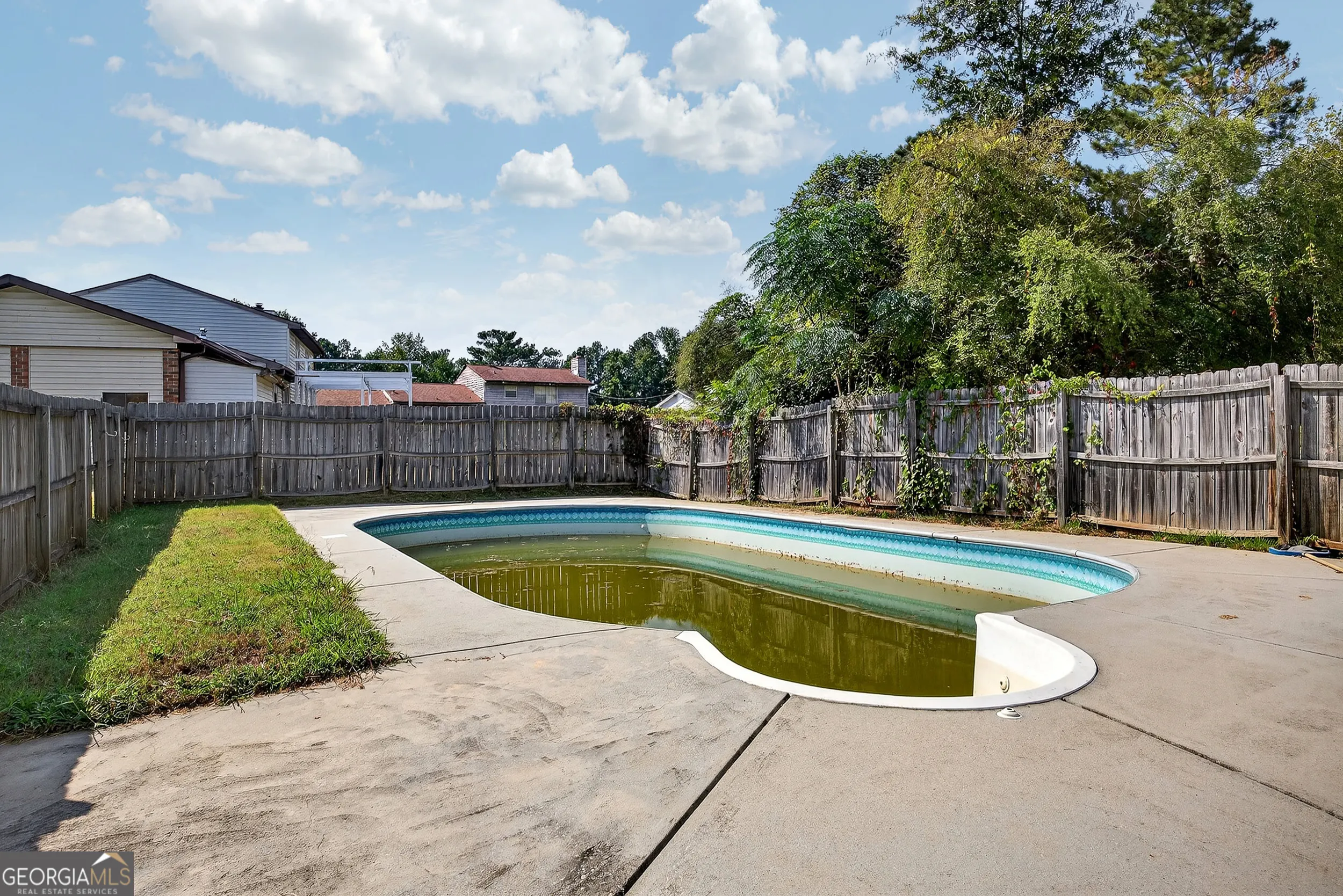 6139 Katherine Road