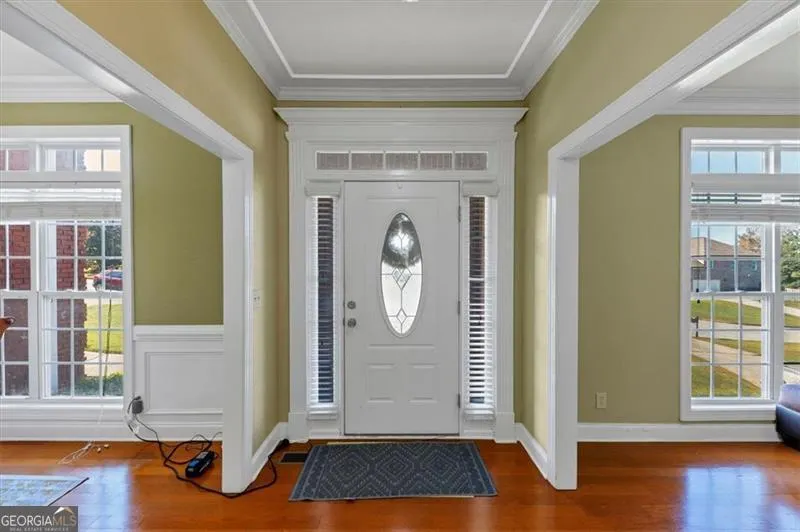 2052 EVERGREEN Drive