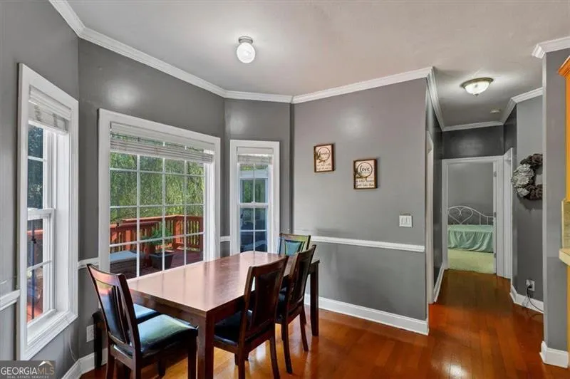 2052 EVERGREEN Drive