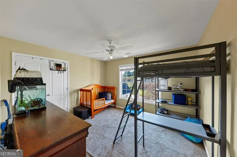 2052 EVERGREEN Drive