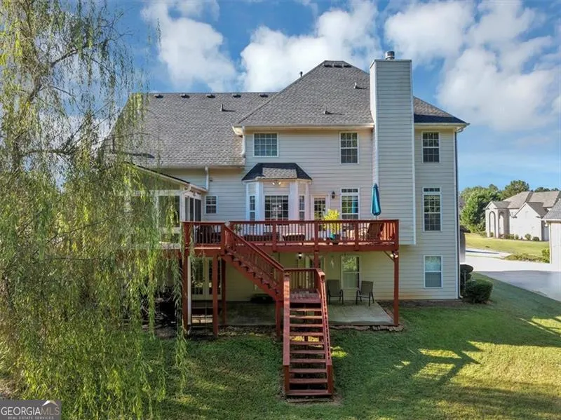 2052 EVERGREEN Drive