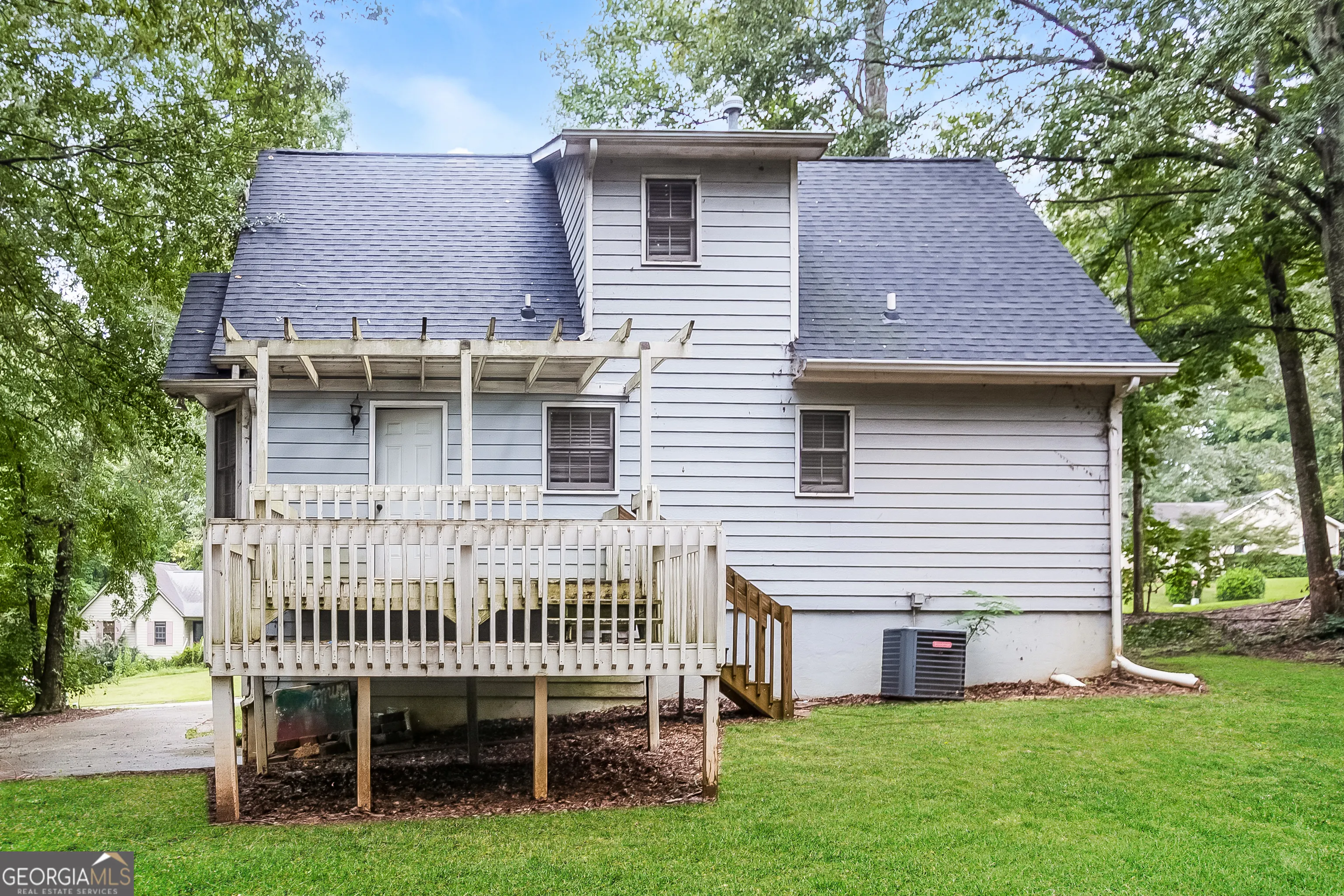 5851 Taylor Creek Drive