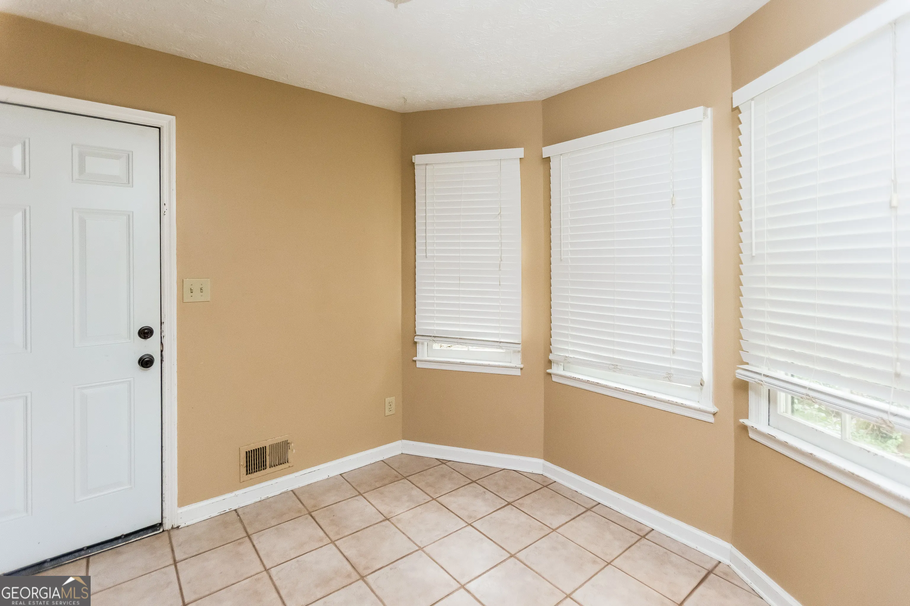 5851 Taylor Creek Drive