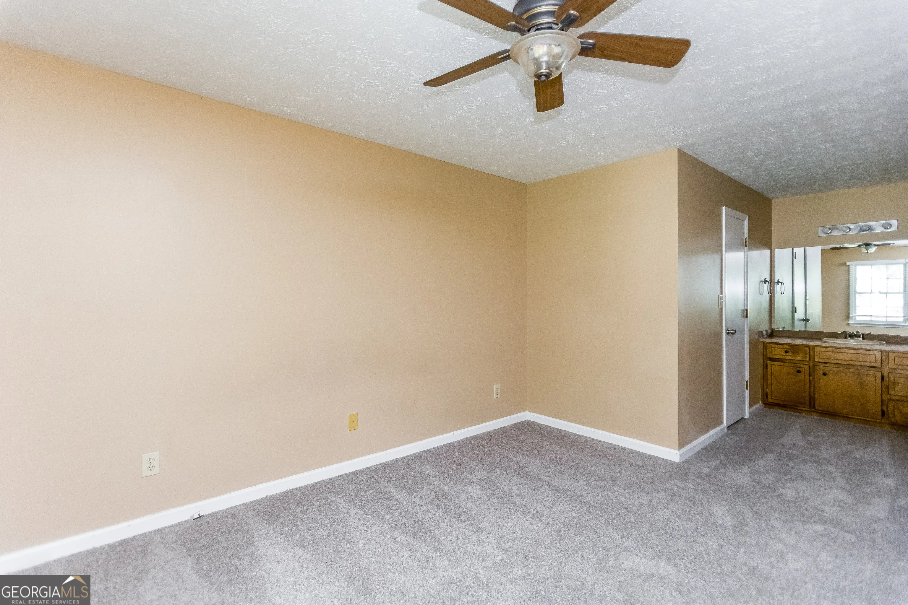 5851 Taylor Creek Drive