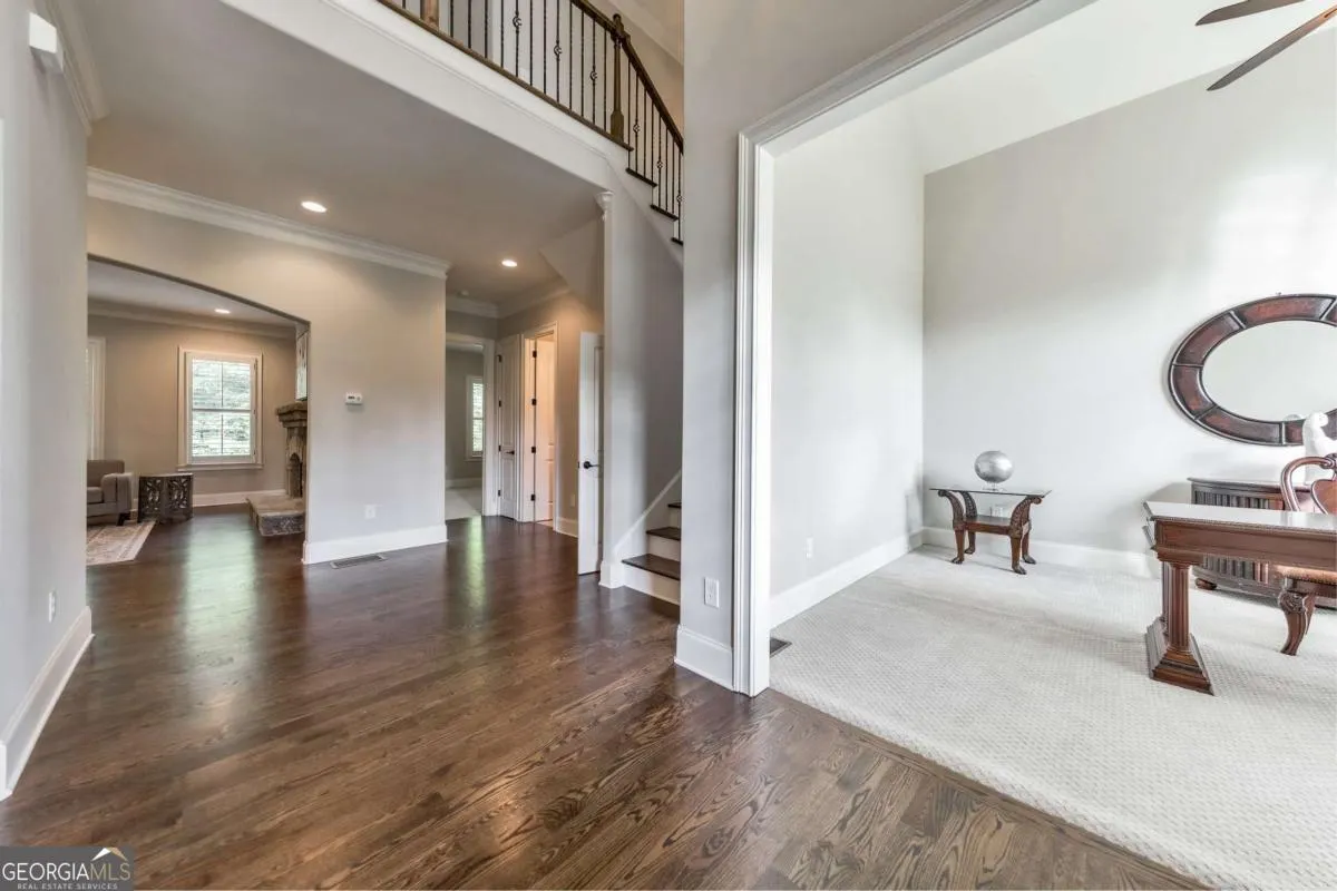 2423 Rosapenna Lane NW