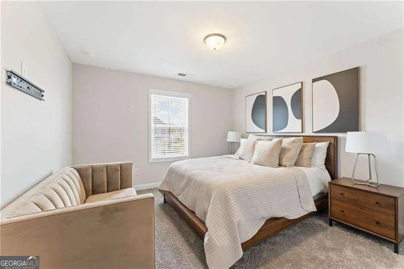 3672 Silvery Way