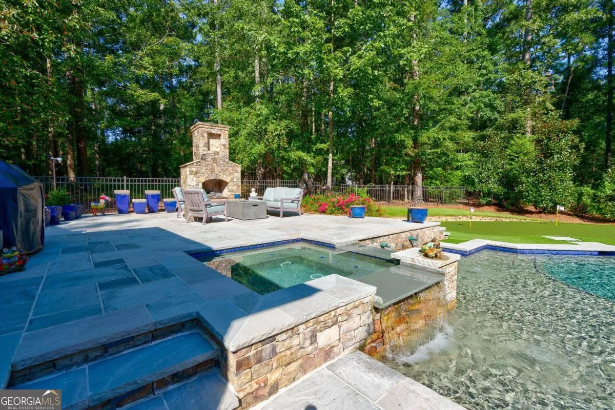 1101 Club Cove Drive