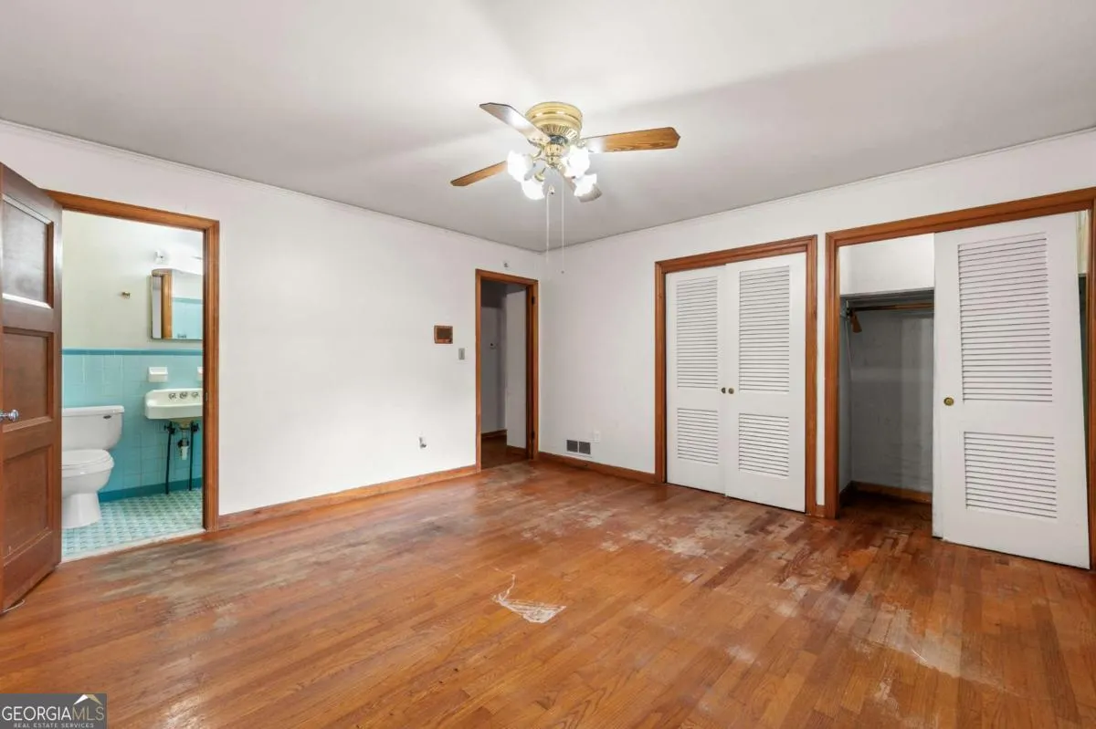 3457 Spreading Oak Drive SW