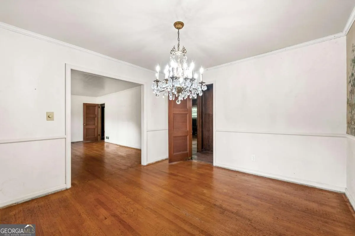 3457 Spreading Oak Drive SW