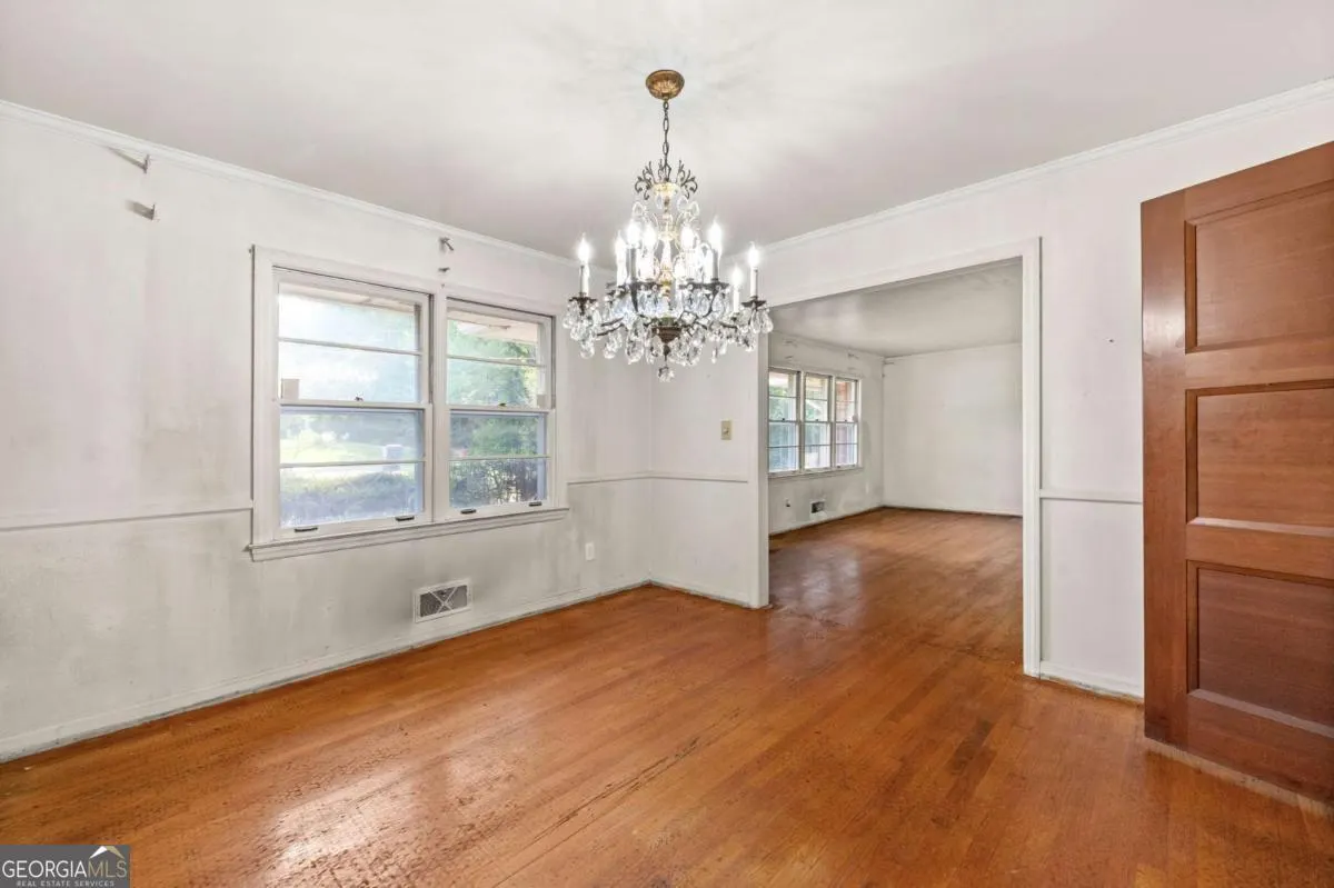 3457 Spreading Oak Drive SW