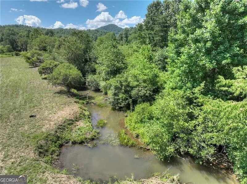 28 AC Jolley Way