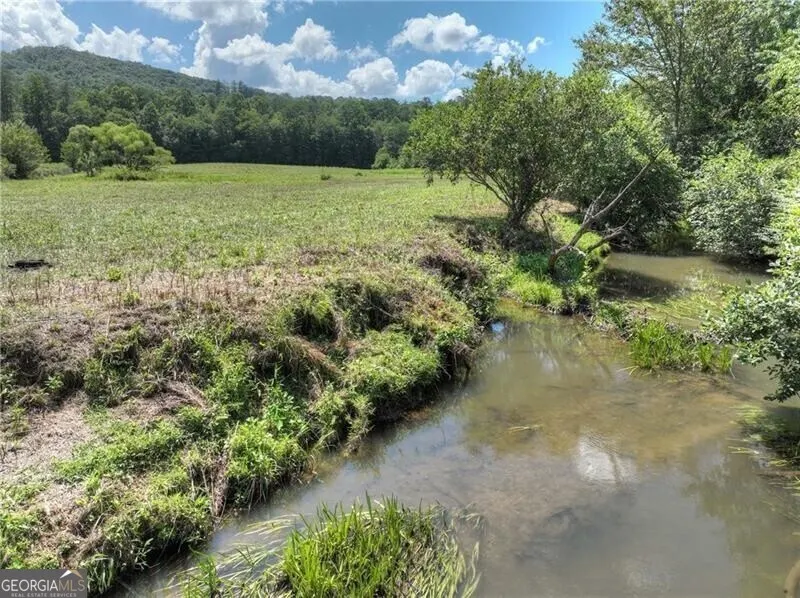 28 AC Jolley Way