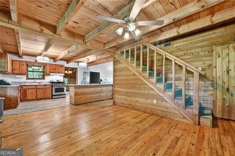 28 AC Jolley Way