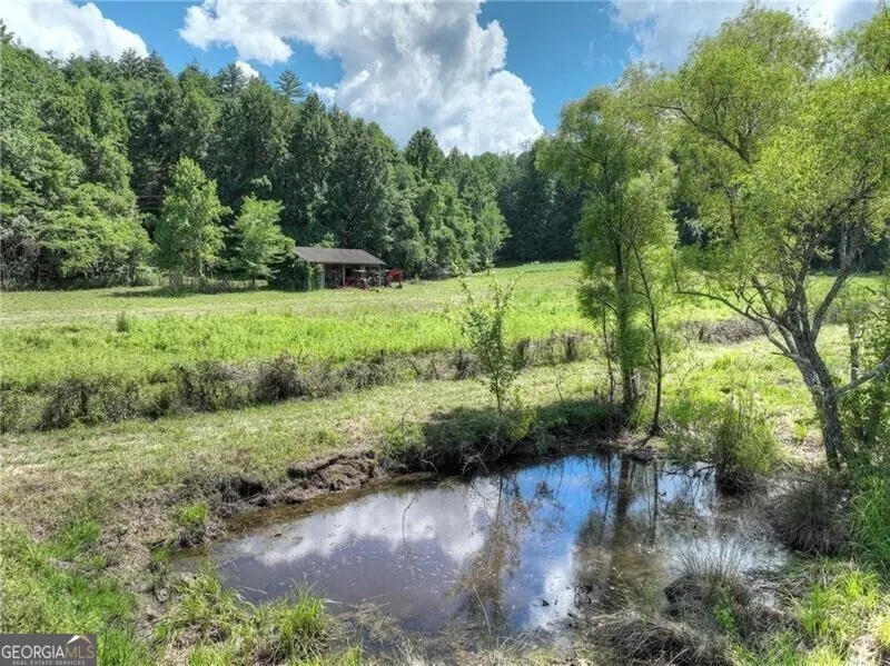 28 AC Jolley Way