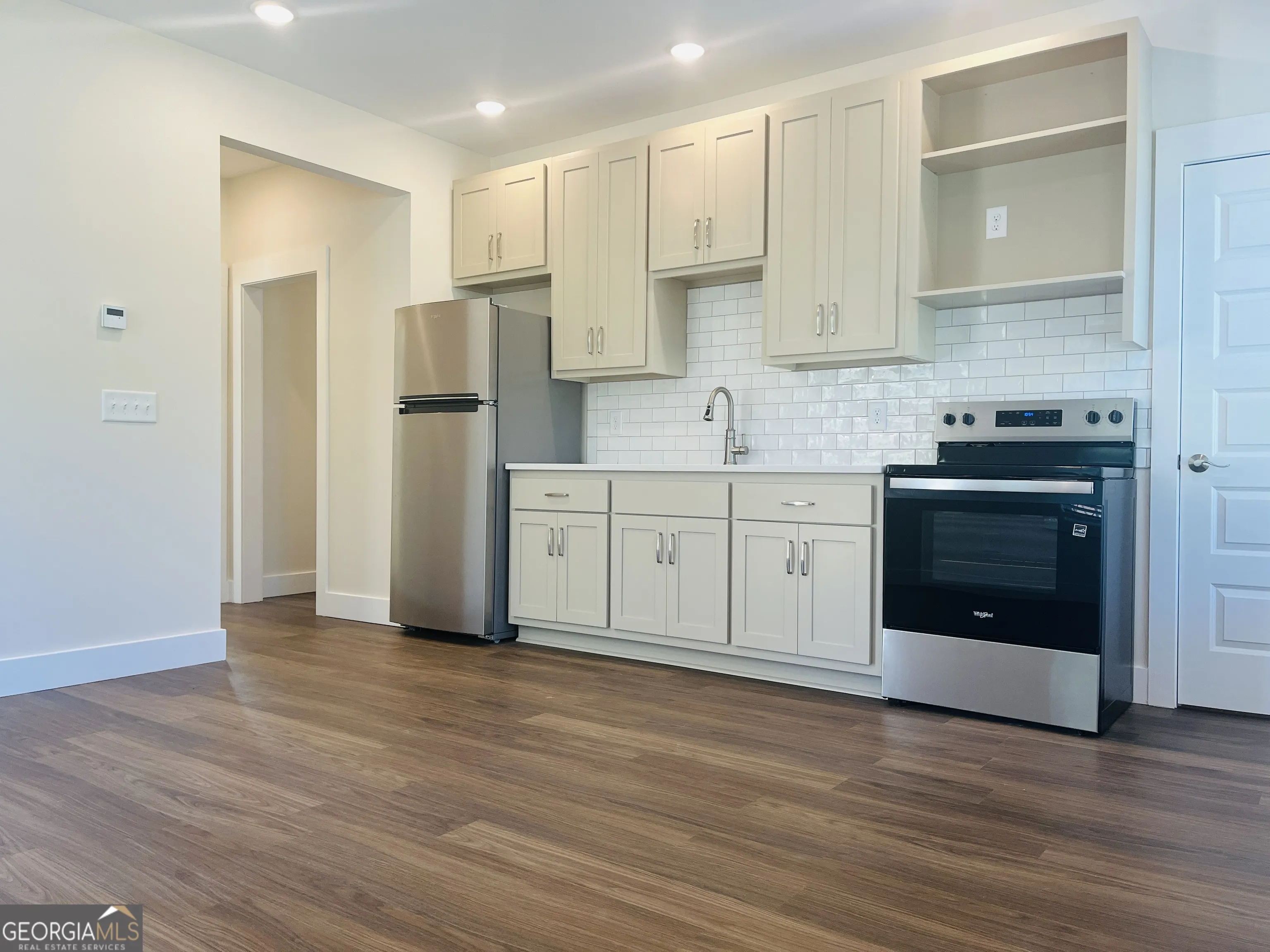 105B 105 Gardenia Lane, #105B