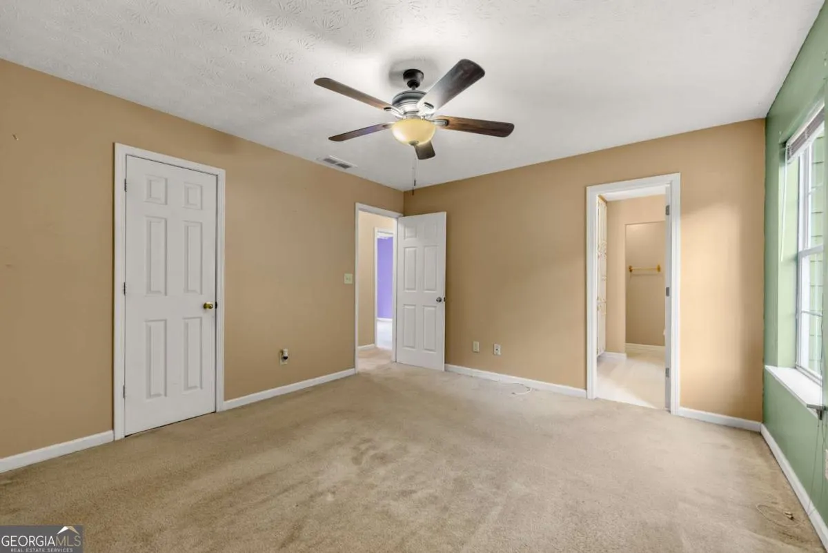 4682 Bullock Lane