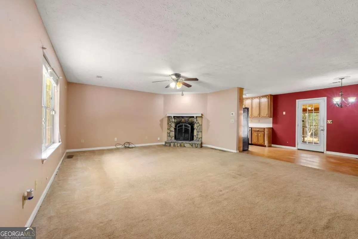 4682 Bullock Lane