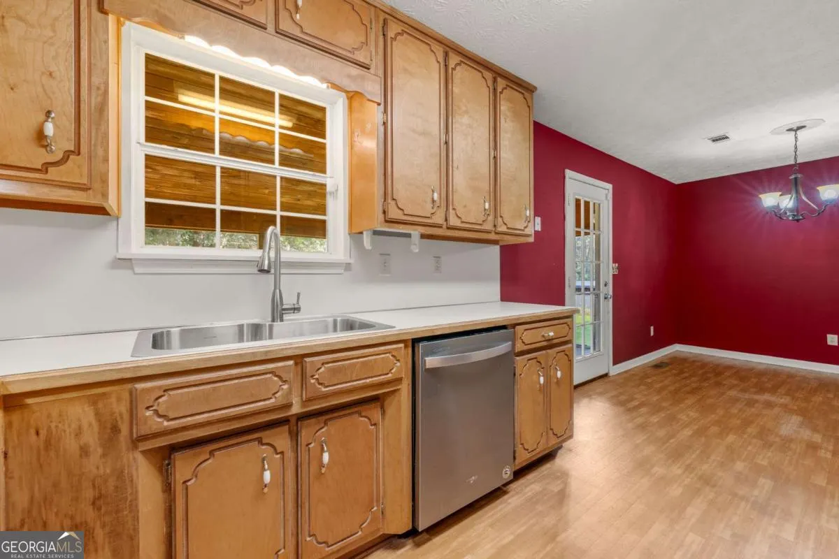 4682 Bullock Lane
