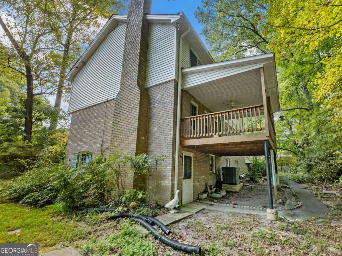 654 Grove Parkway SE