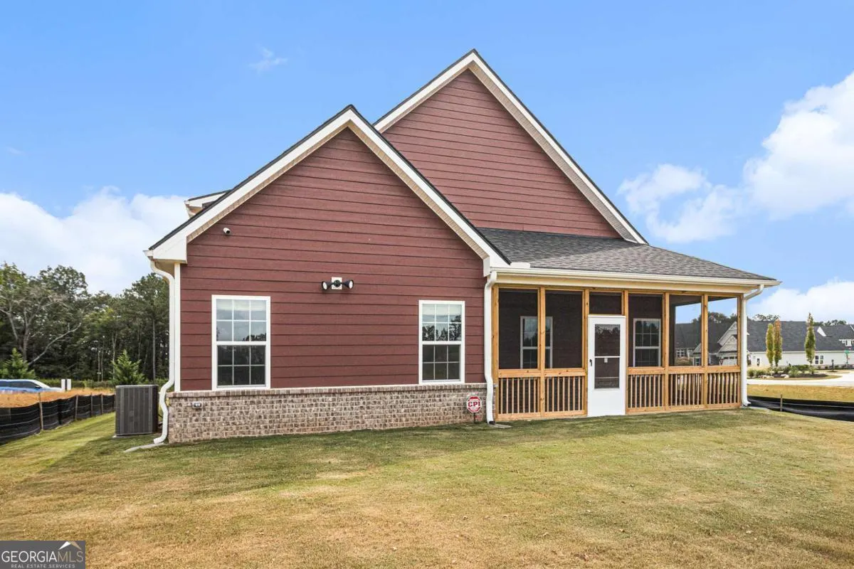 1105 Burlington Court