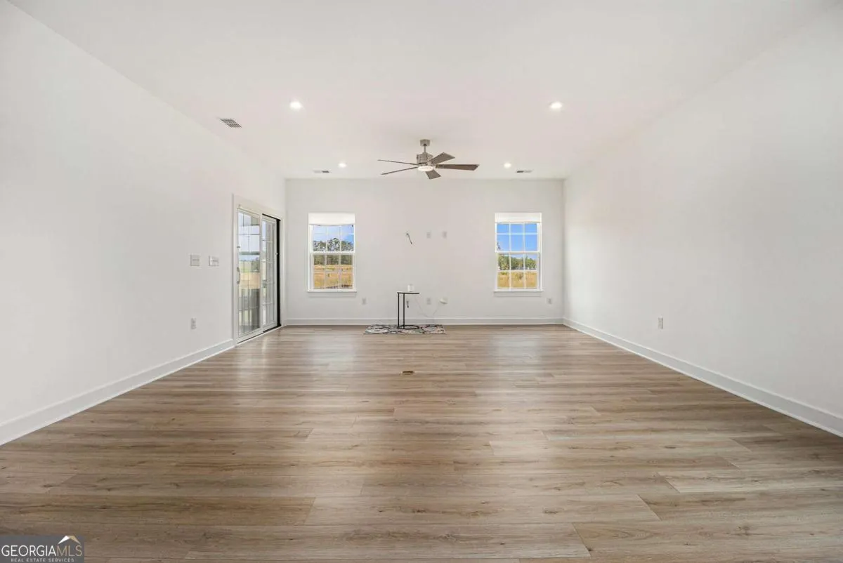 1105 Burlington Court