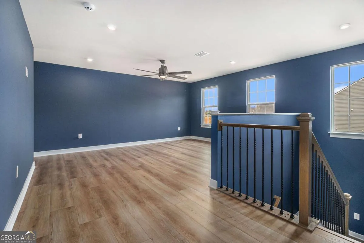 1105 Burlington Court