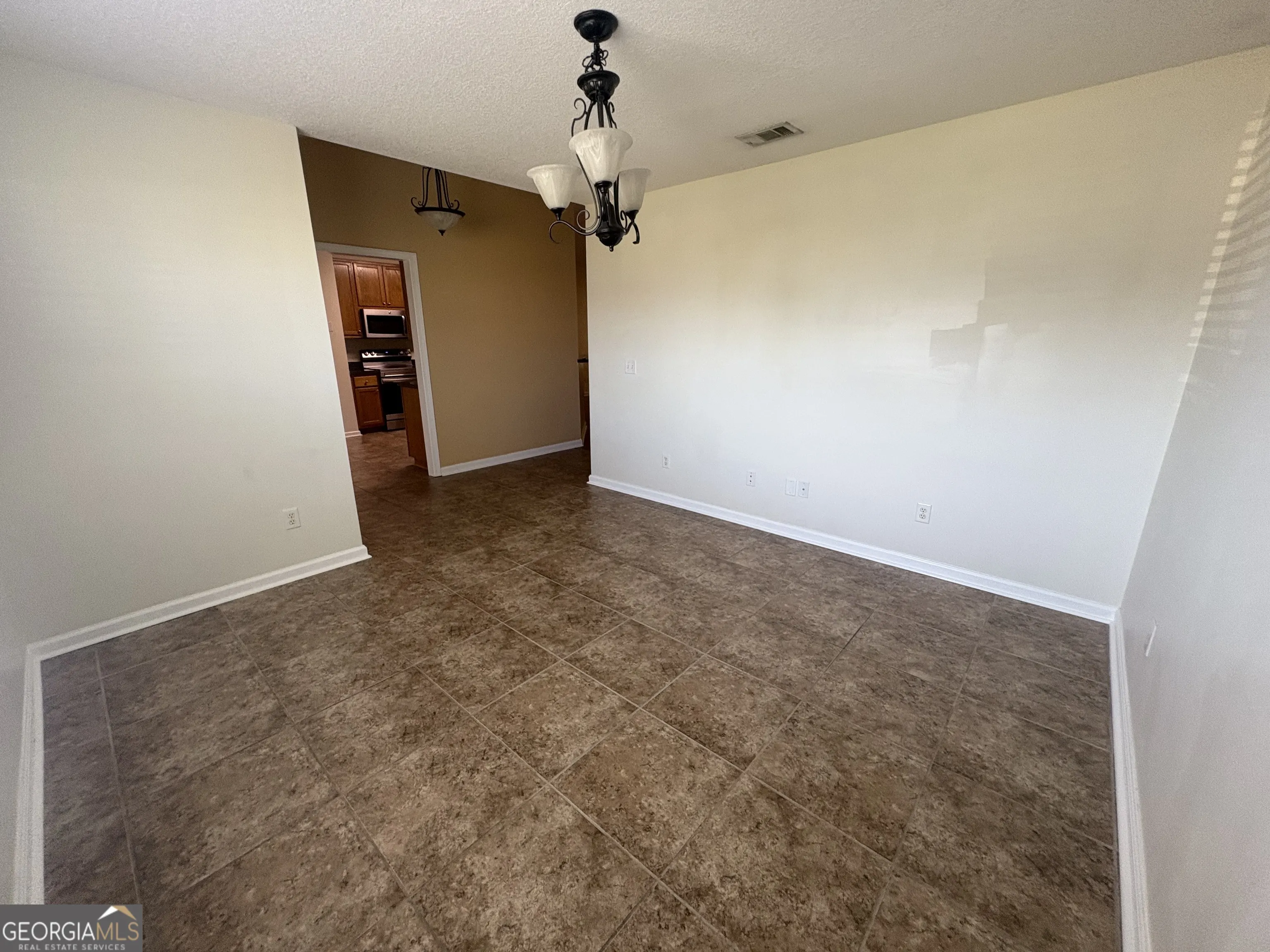 603 Victorias Circle