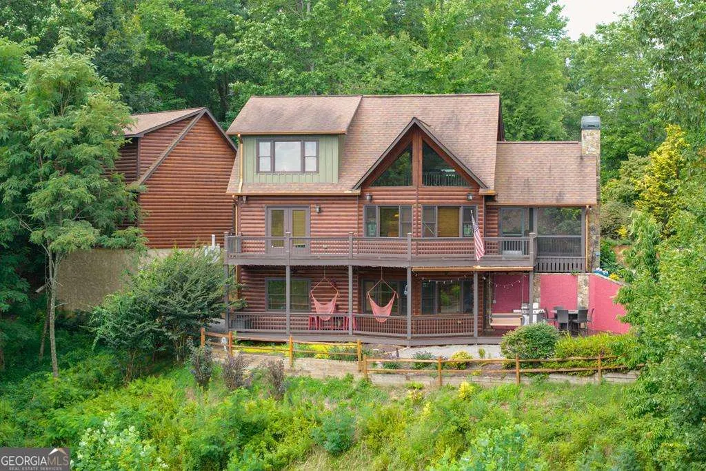 218 Chickadee Drive