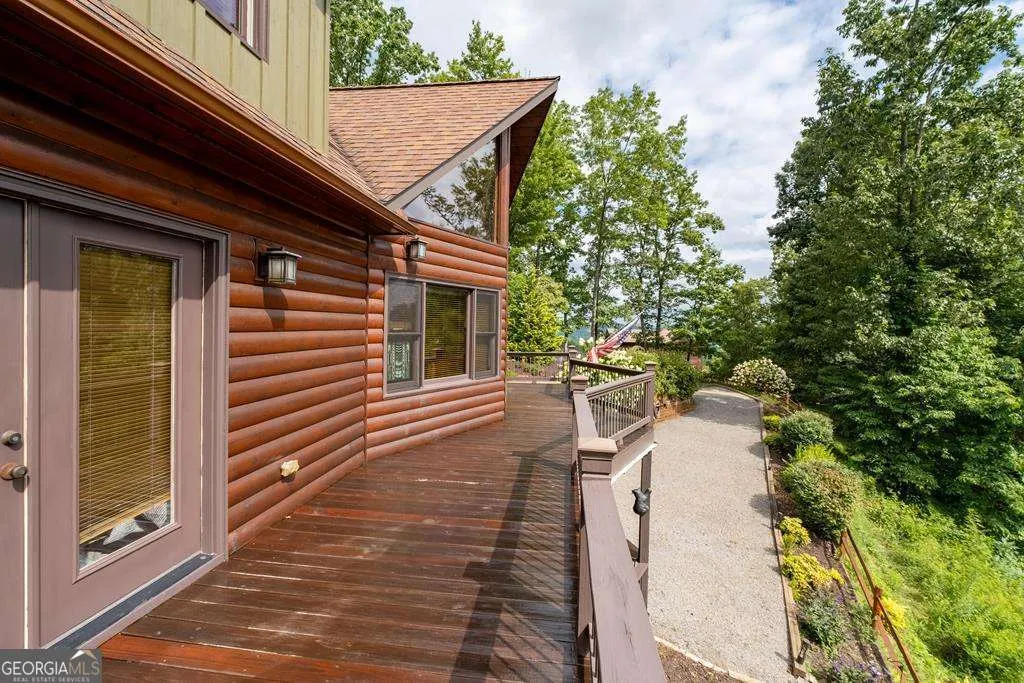 218 Chickadee Drive