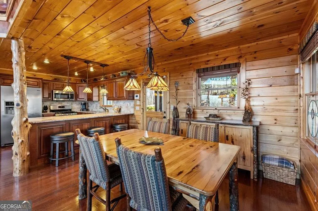218 Chickadee Drive