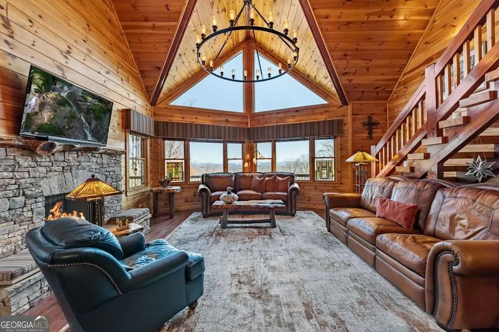 218 Chickadee Drive
