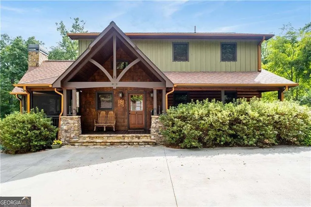 218 Chickadee Drive