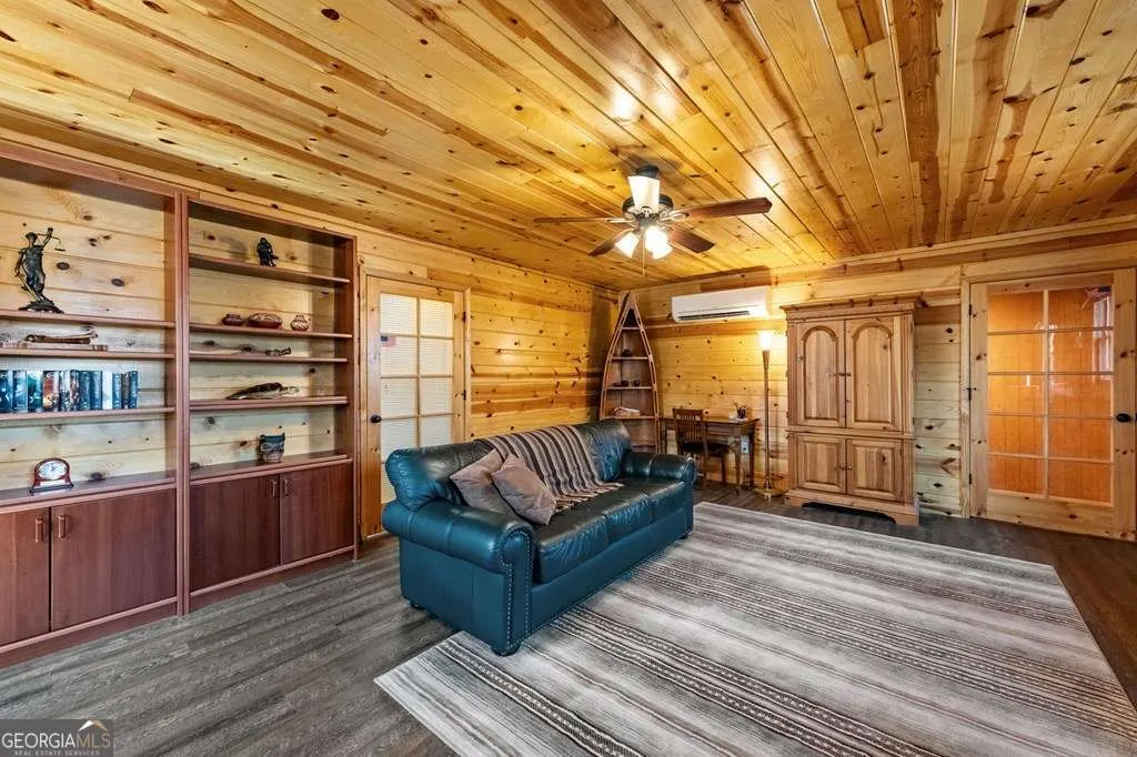 218 Chickadee Drive