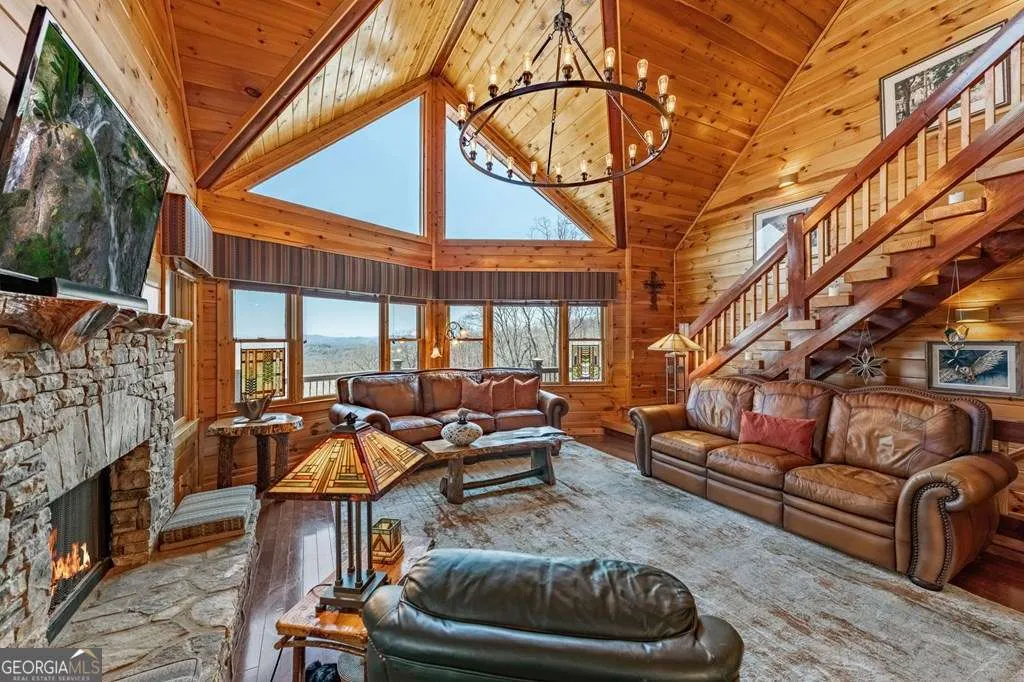 218 Chickadee Drive