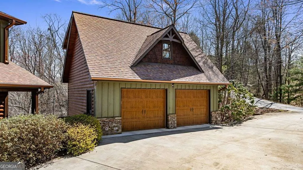 218 Chickadee Drive