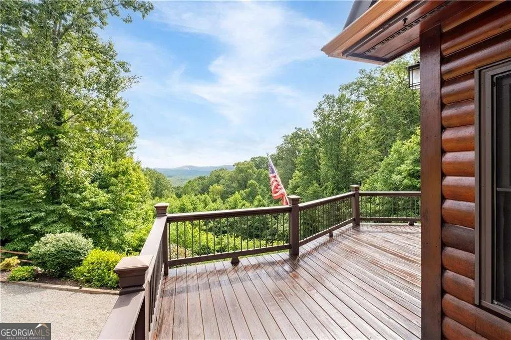 218 Chickadee Drive