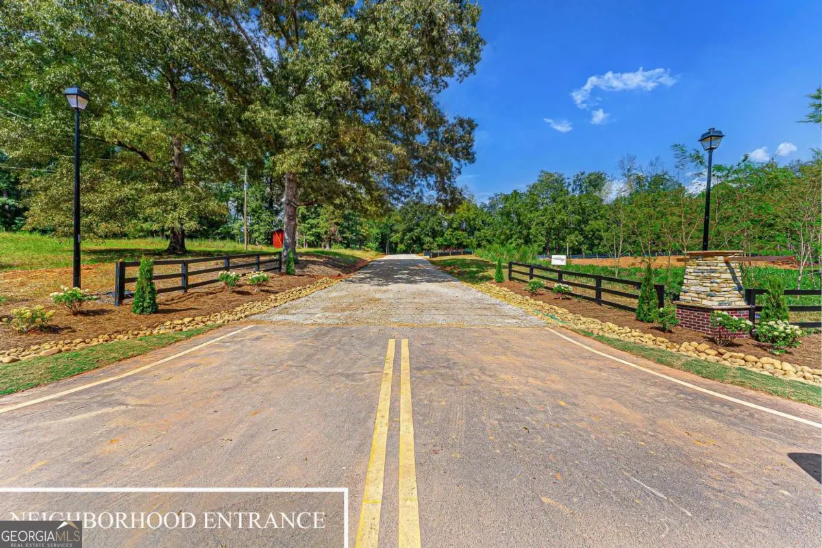 LOT 4 Stewart Loop