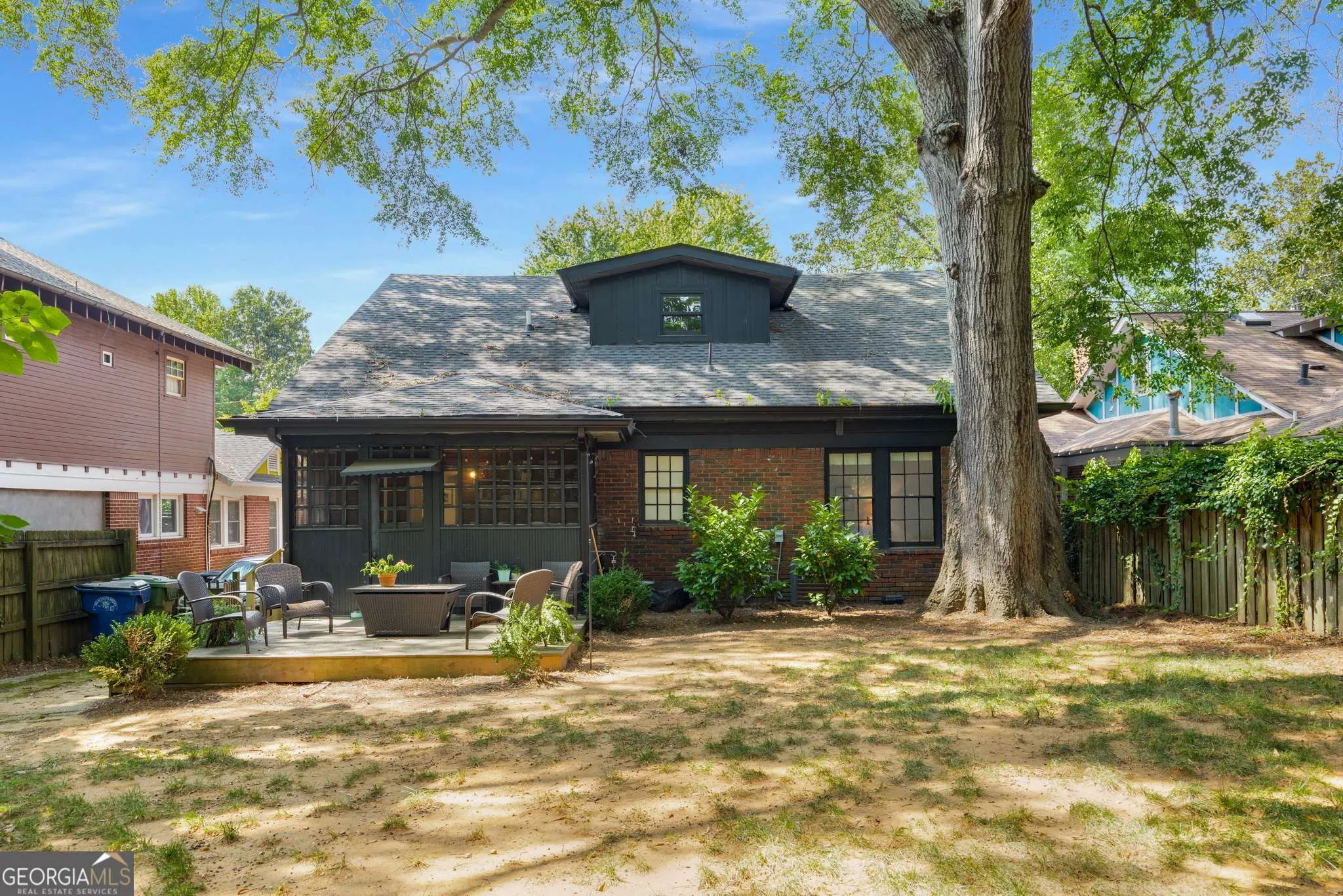 471 Page Avenue NE