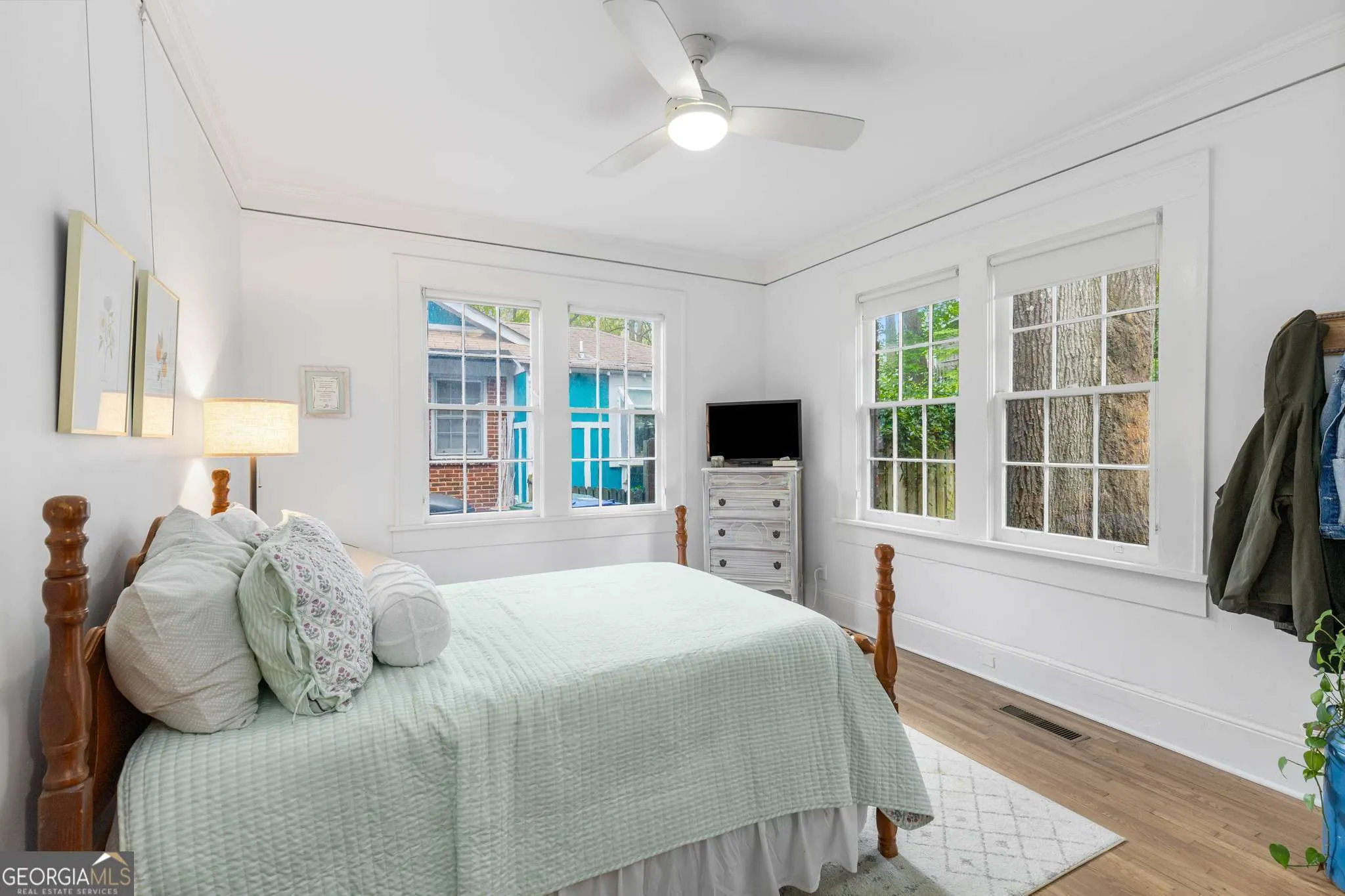 471 Page Avenue NE