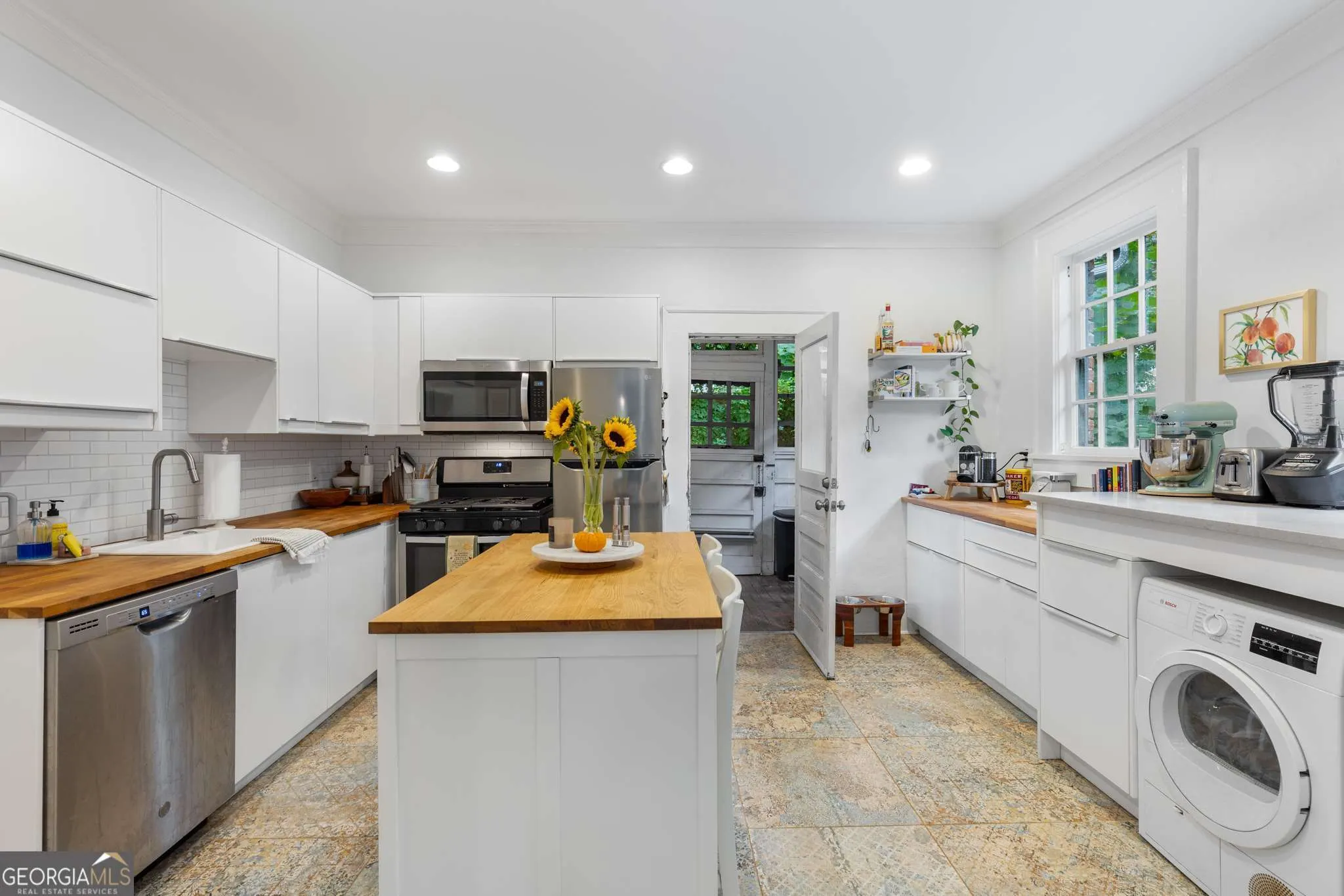 471 Page Avenue NE