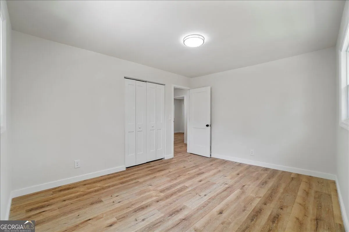 2234 Glendale Drive