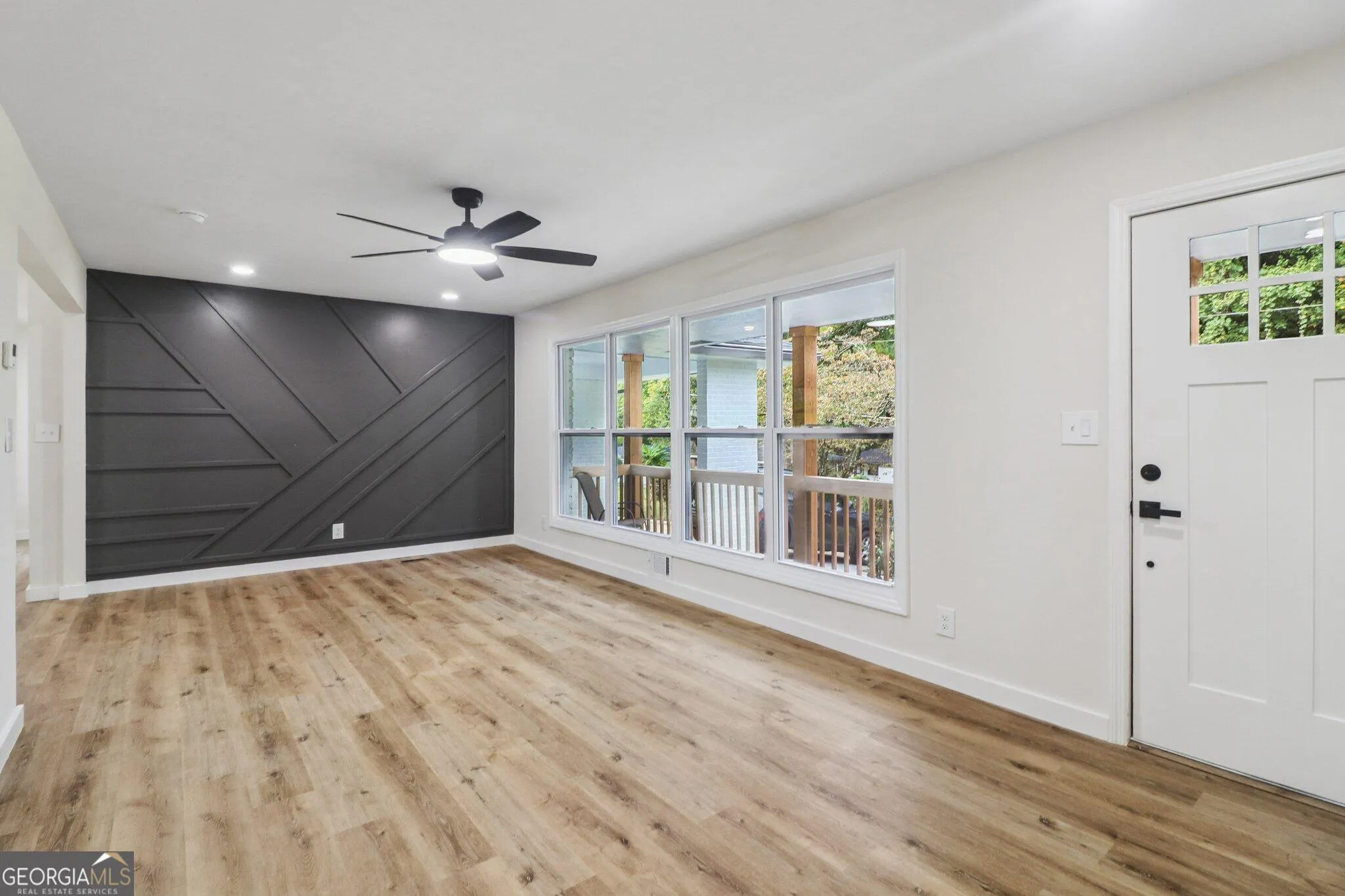2234 Glendale Drive