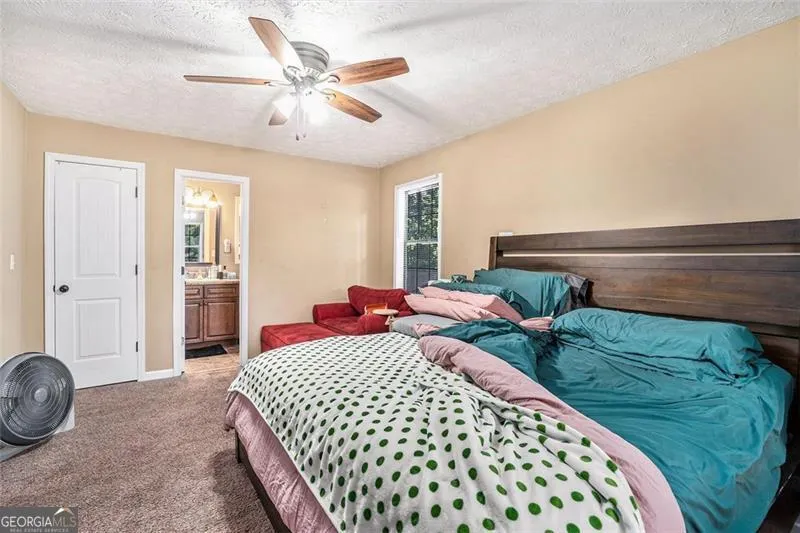 4611 OLD DOUGLASVILLE Road