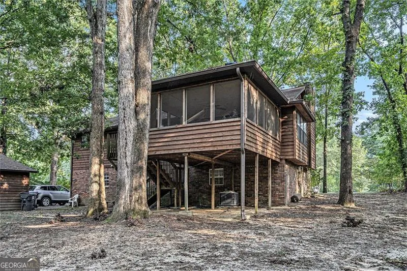 4611 OLD DOUGLASVILLE Road